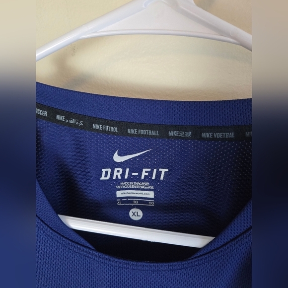 Men's Nike Dri-Fit US Soccer Shirt, Size XL - Picture 3 of 3